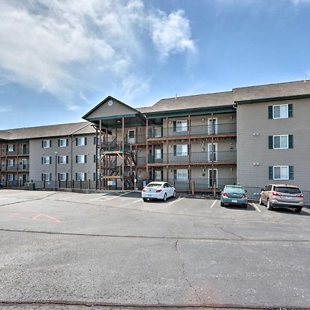 Step-Free Camdenton Condo With Boat Ramp, Dock, Slip Екстериор снимка