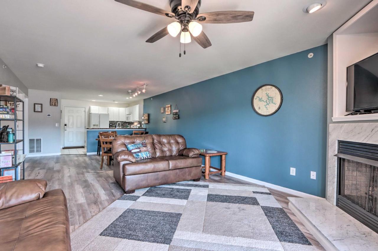 Step-Free Camdenton Condo With Boat Ramp, Dock, Slip Екстериор снимка