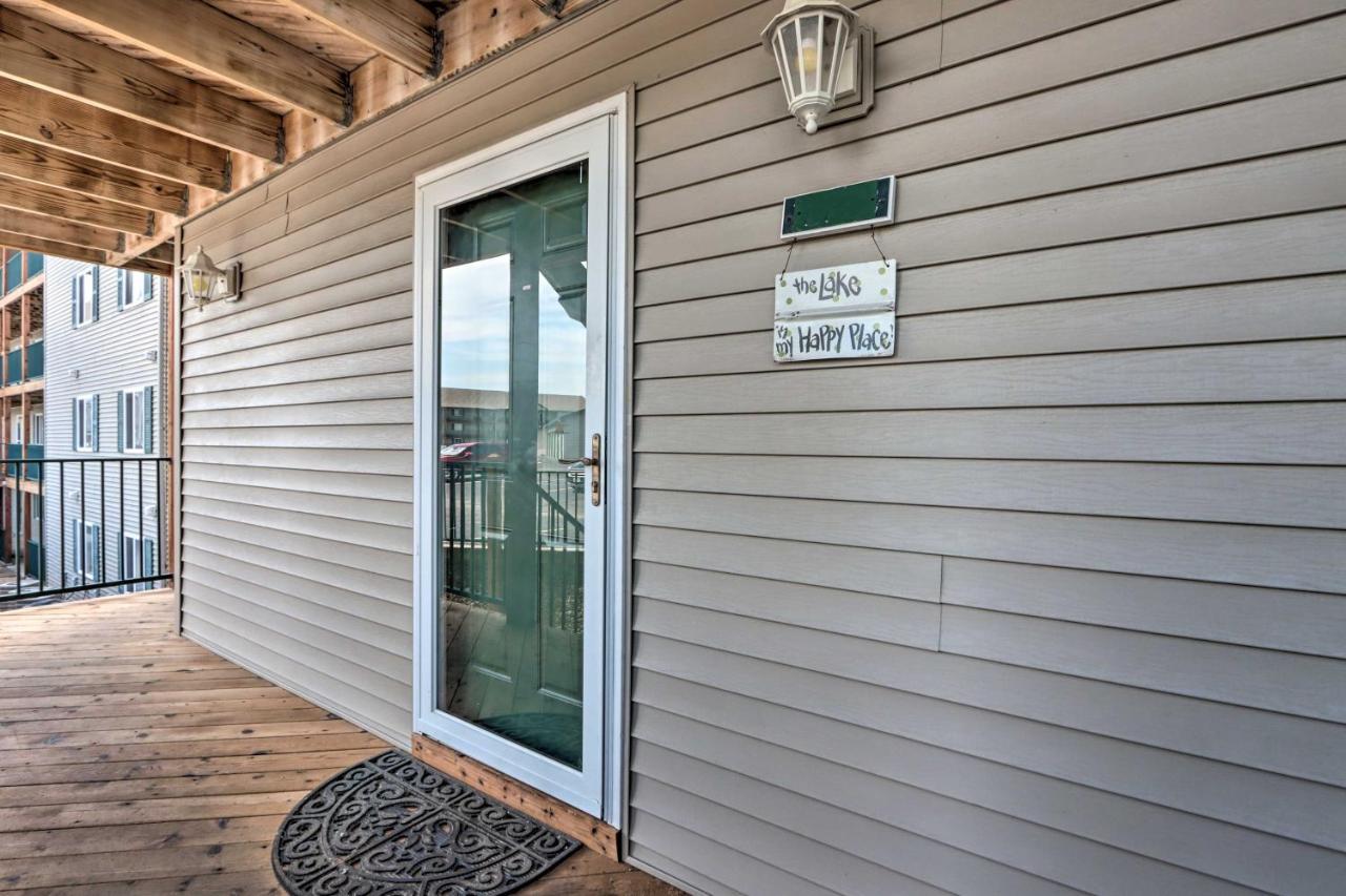 Step-Free Camdenton Condo With Boat Ramp, Dock, Slip Екстериор снимка